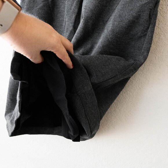 Banana Republic Size 8 Gray Cap Sleeve Lined Bodycon Sheath V-Neck Dress - Picture 9 of 9